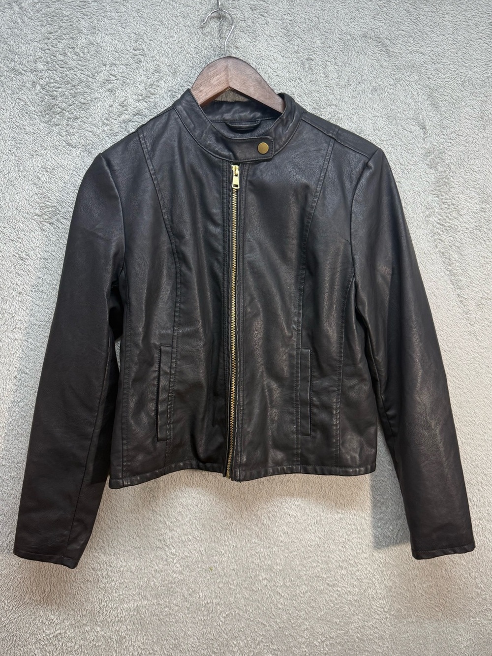 Baccini Faux Leather Moto Jacket Black Petite Medium Gold Hardware